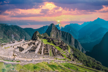 Perú Histórico y de Leyenda en Bus